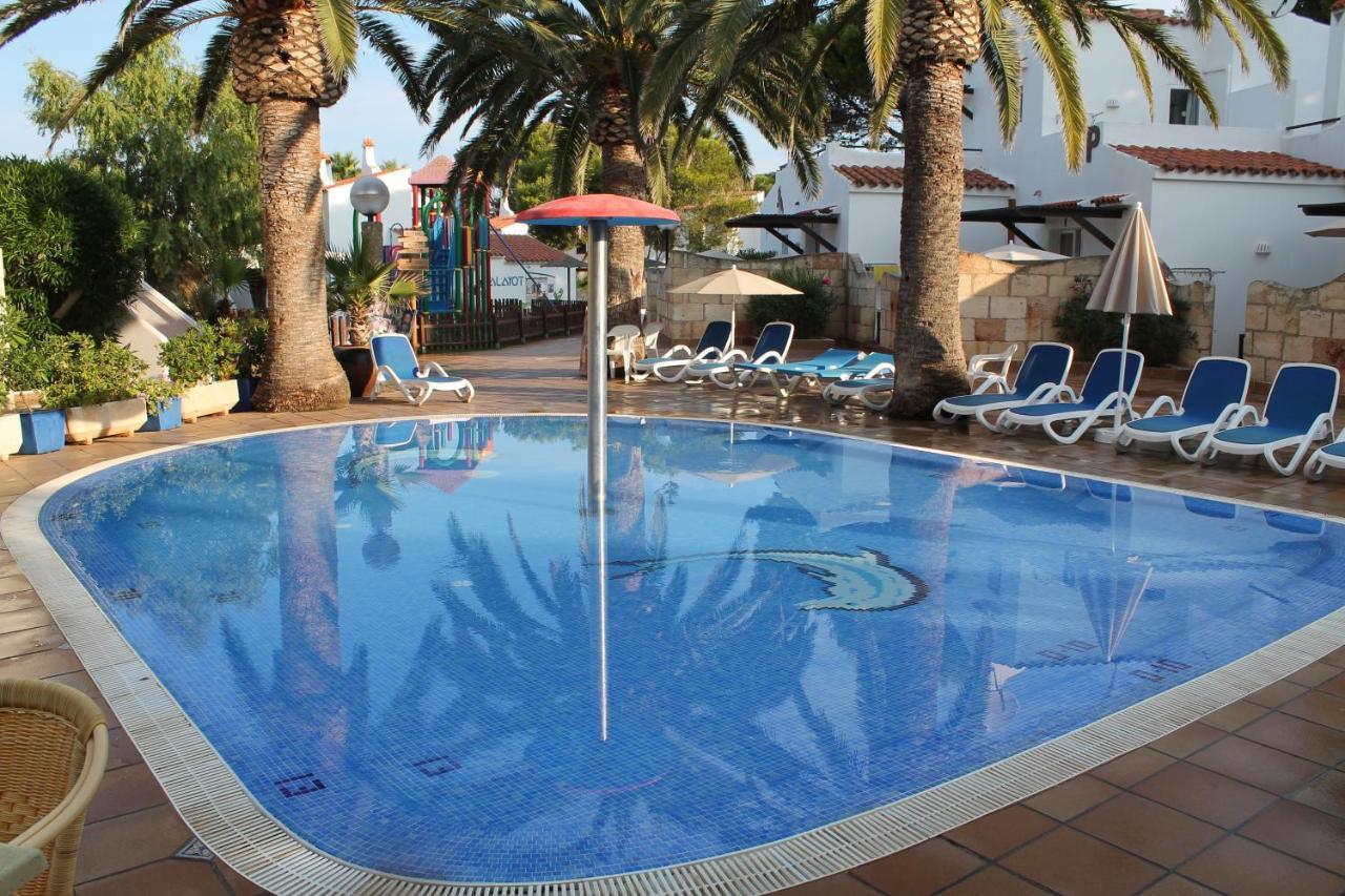 Apartaments Talayot Cala'N Blanes  Bagian luar foto