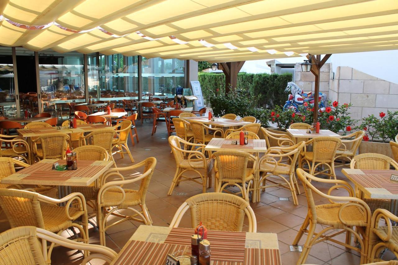 Apartaments Talayot Cala'N Blanes  Bagian luar foto