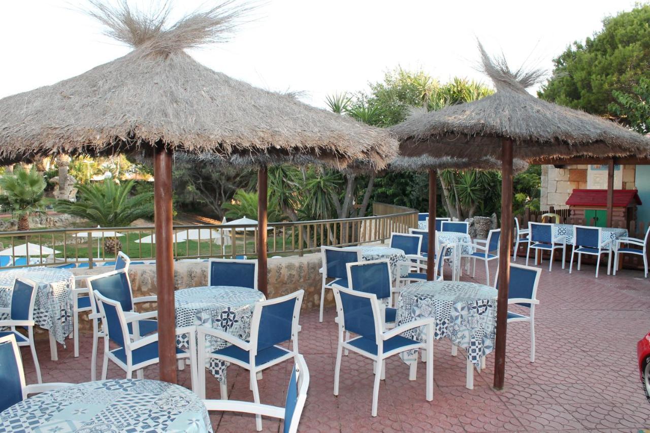 Apartaments Talayot Cala'N Blanes  Bagian luar foto